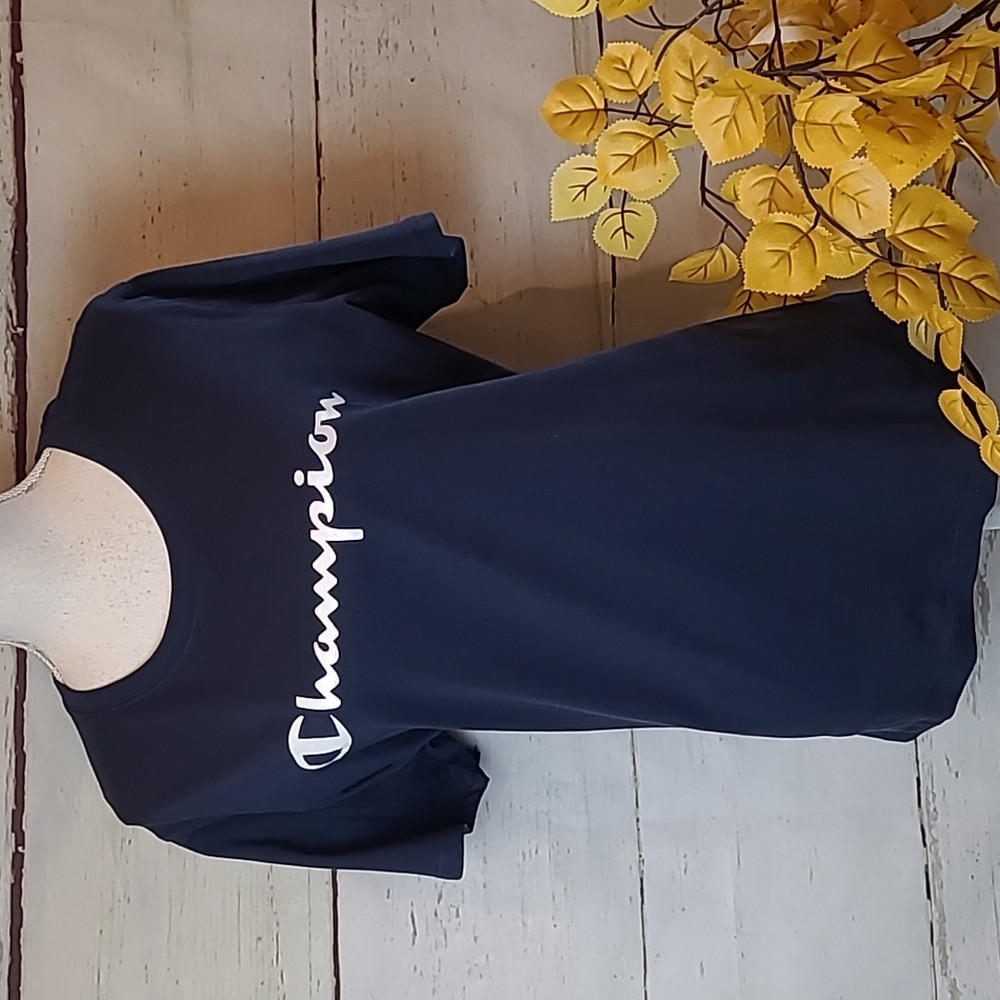 NWOT MENS NAVY BLUE SHORT SLEEVE CHAMPION TEE SHIRT - Picture 2 of 8